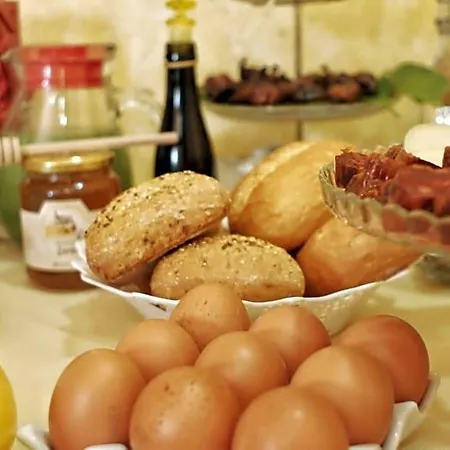 Albachiara Bed & Breakfast